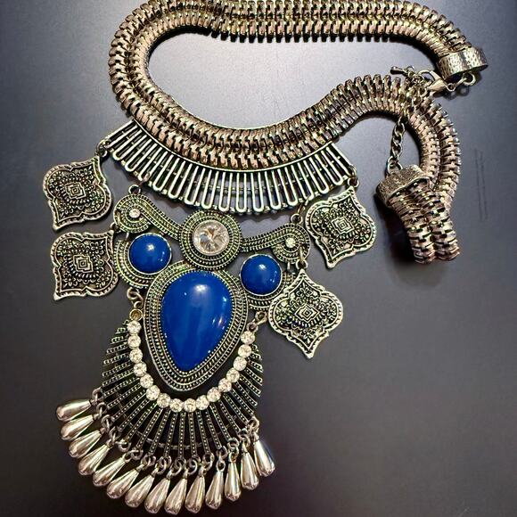 None and/or Unknown Jewelry - Statement Boho Ethnic Tribal Silver Tone Necklace